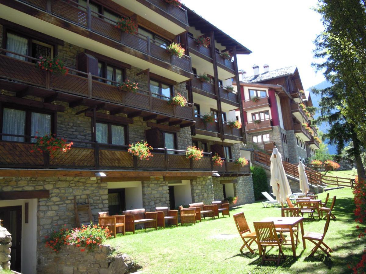 Residence Cour Maison Pre-Saint-Didier Bagian luar foto